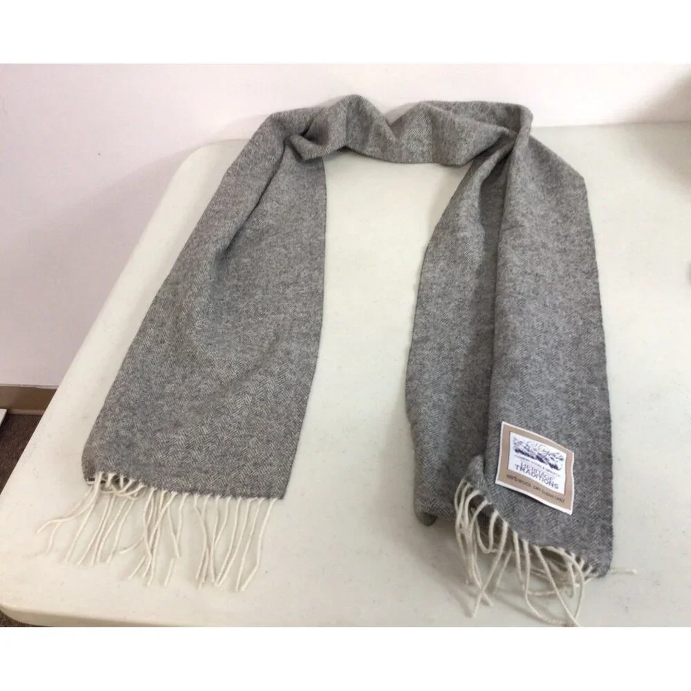 Heritage Traditions Gray Wool Scarf Mens One Size